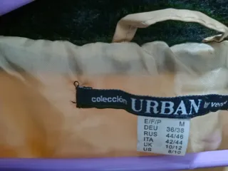 Cazadora beige mujer sin estrenar