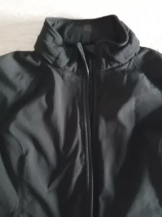 Chaqueta térmica negra