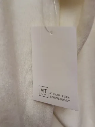 Jersey con falda de encaje