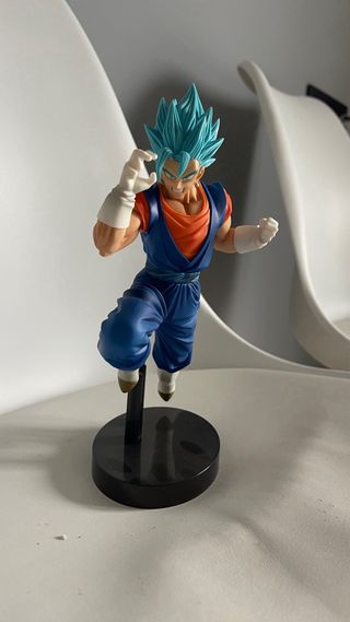 Figura Veggeto Super Saiyan Blue sin caja