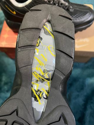 Nike Air Max 95 x Corteiz Black / Yellow / Honey