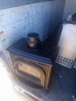 Estufa caset de leña hierro fundido