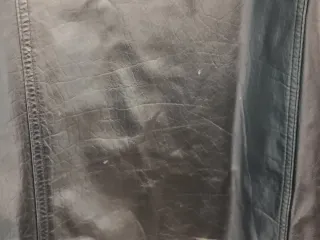 Chaqueta de piel F&Co hombre negra