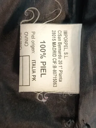 Chaqueta de piel F&Co hombre negra