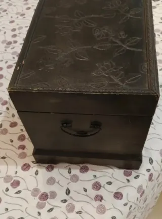 Baúl Antiguo Decorativo 2 BAÚLES METÁLICO Y MADERA