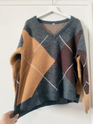 Jersey rombos nuevo Talla L/XL