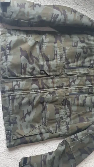 Parka acolchada caballero Zara.