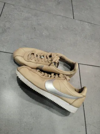 BAMBAS NIKE CORTEZ N° 40