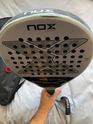 Pala Nox AT10 Genius 18K agustin tapia 2024