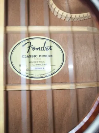 Fender CD140SCE Guitarra Electroacústica