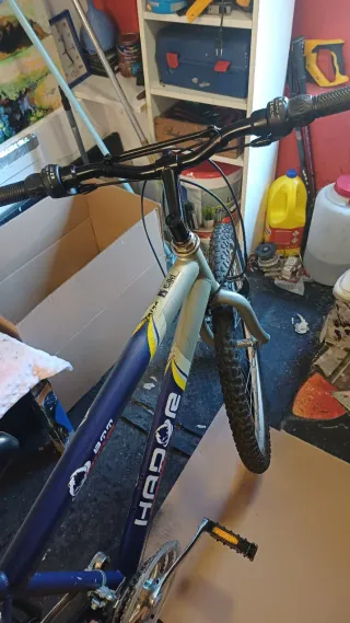 Bicicleta Hador 26 Azul y Gris