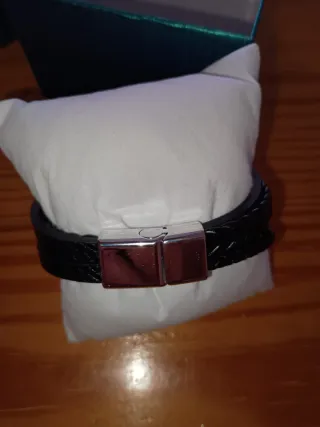 Pulseras de hombre cuero y acero NUEVAS