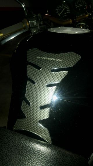 Protector depósito moto PROGRIP