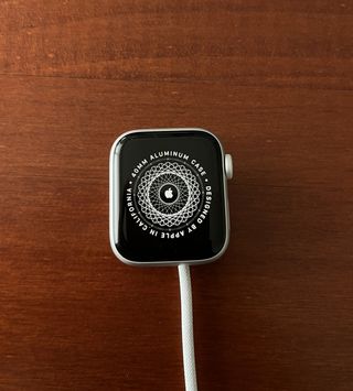 Apple Watch Series 5 GPS + Celular