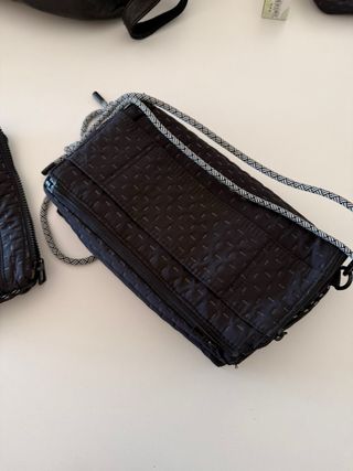 Bolso bandolera Desigual negro