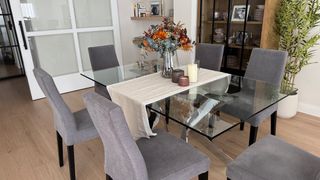 Mesa de comedor cristal y metal