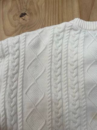 Jersey Bershka Blanco Trenzado