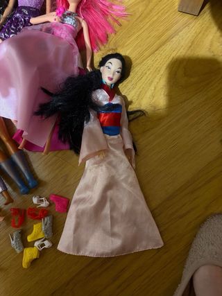 Pack Juguetes Barbie: Muñecas, Casa y Coche.