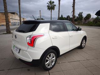 SsangYong Tivoli 2016 DIESEL 115 CV ALTO DE GAMA