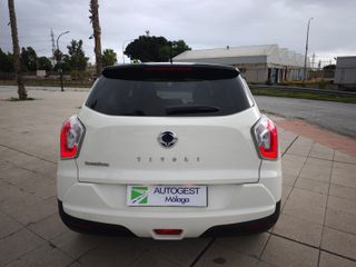 SsangYong Tivoli 2016 DIESEL 115 CV ALTO DE GAMA