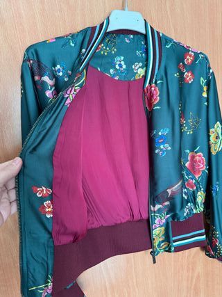 Blazer tipo bomber Cazadora