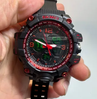 Reloj Negro y Rojo