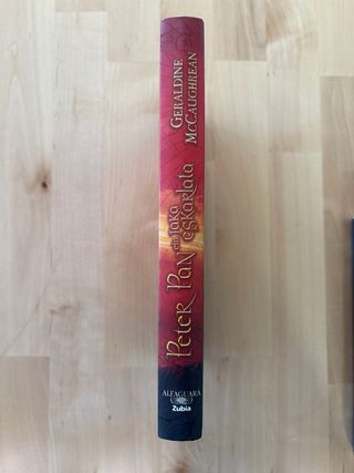 PETER PAN ETA JAKA ESKARLATA (ZUBIA)