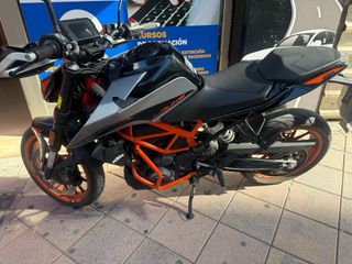 KTM 390 Duke 2022