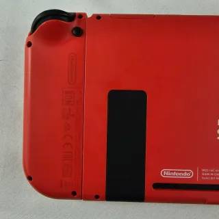 Nintendo Switch Edizione Limitata Mario Rosso