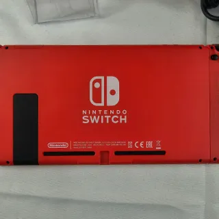 Nintendo Switch Edizione Limitata Mario Rosso