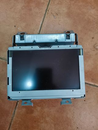 Pantalla GPS, DVD y Carcasa Freelander 2