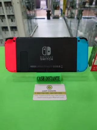 Nintendo Switch Azul y Rojo 2023