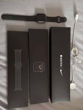 Apple Watch SE