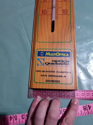 Termómetro de madera vintage Multioptica