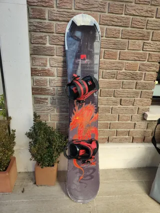 Snowboard Nidecker + Fijaciones DC + Funda