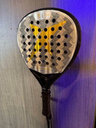 Pala de pádel drop shot Attack 10 LTd