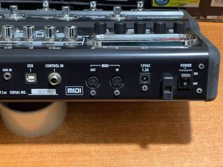 ZOOM G7.1ut pedaliera multieffetti chitarra