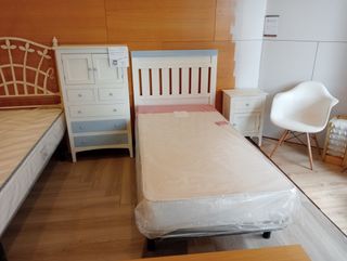 Dormitorio juvenil madera blanco y azul