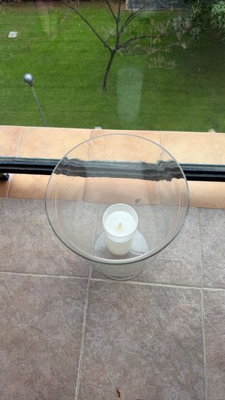 Jarrón de cristal decorativo