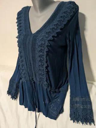 Blusa Desigual manga larga con encaje