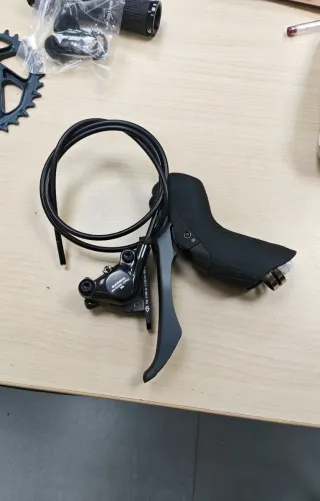 Freno Disco Shimano GRX 820 Delantero monoplato