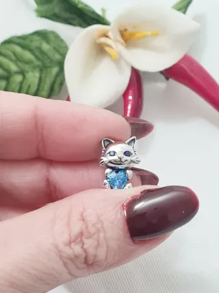 Charm gatto con cuore argento S925