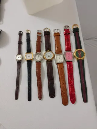 Lote de 8 Relojes Variados 10 cada uno.