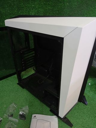 Corsair Carbide Spec-Omega RGB - Chasis