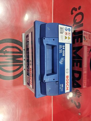 Batería de Coche Bosch S4 008 / 74 Ah, Nueva.