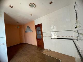 Piso en venta en Carolina (La)