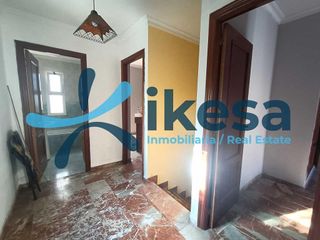 Casa adosada en venta en Guillena
