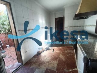Casa adosada en venta en Guillena