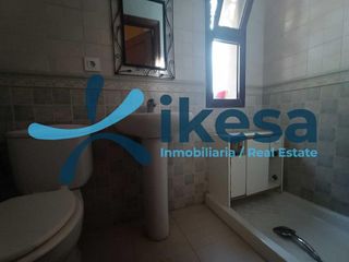 Casa adosada en venta en Guillena