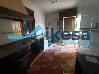 Casa adosada en venta en Guillena